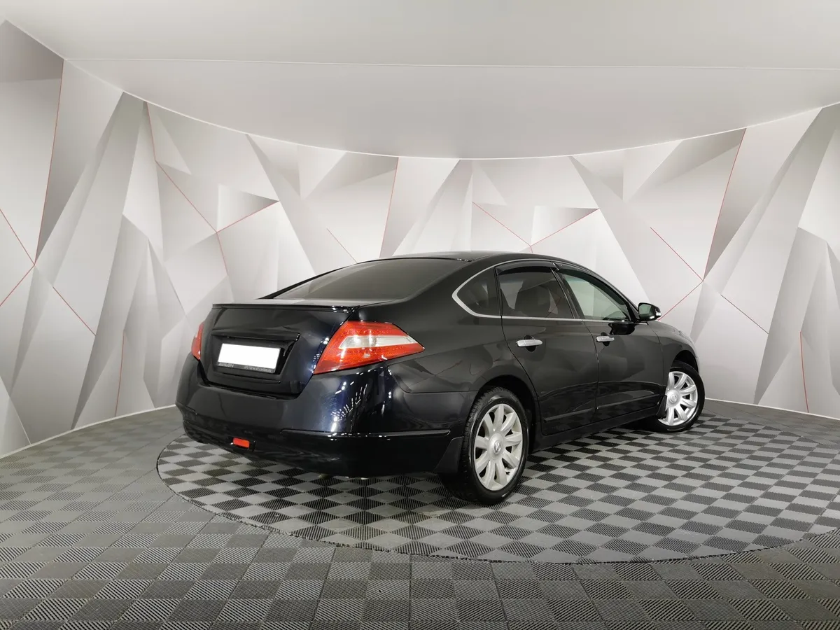 Nissan Teana 2.5 Xtronic (182 л.с.) Черный в АВИЛОН. Слайд №2
