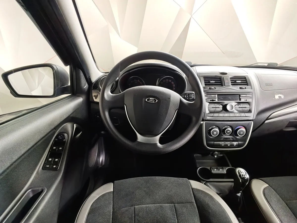 ВАЗ (Lada) Granta 1.6 MT 16 кл (106 л.с.) Серый в АВИЛОН. Слайд №20