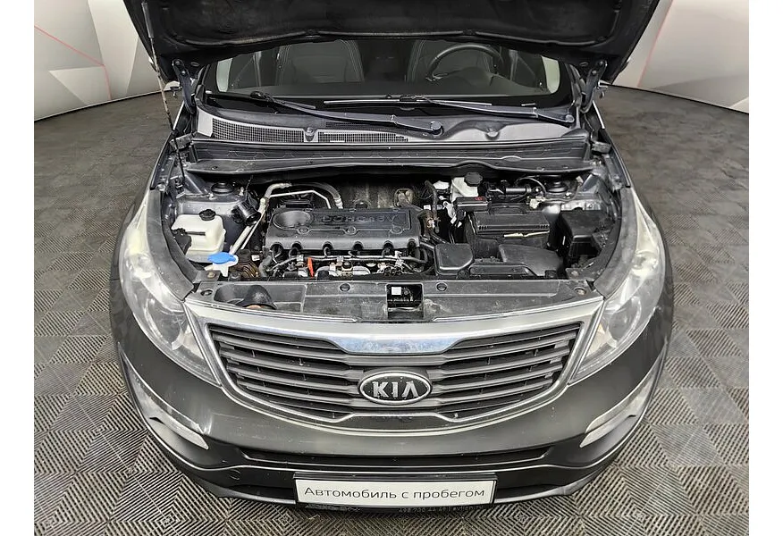 Kia Sportage 2.0 AT AWD (150 л.с.) Серебристый в АВИЛОН. Слайд №11