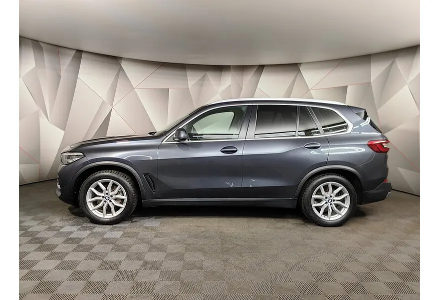 BMW X5 xDrive30d Steptronic (249 л.с.) Business Plus Серый в АВИЛОН. Слайд №5