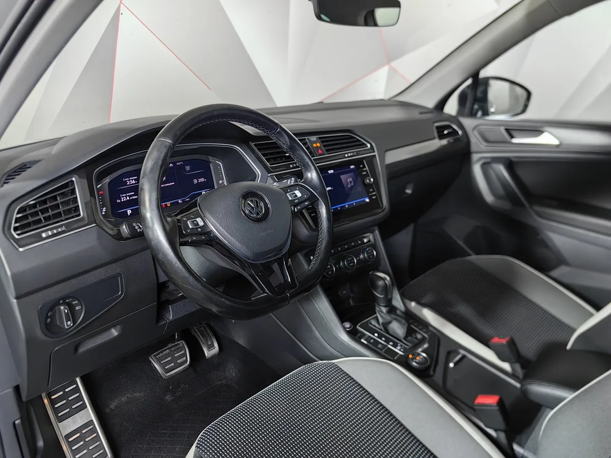 Volkswagen Tiguan 2.0 TDI 4Motion DSG (150 л.с.) OFFROAD Серый в АВИЛОН. Слайд №19
