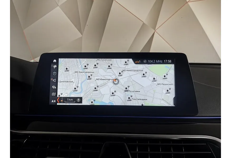 LIVE. Слайд №12