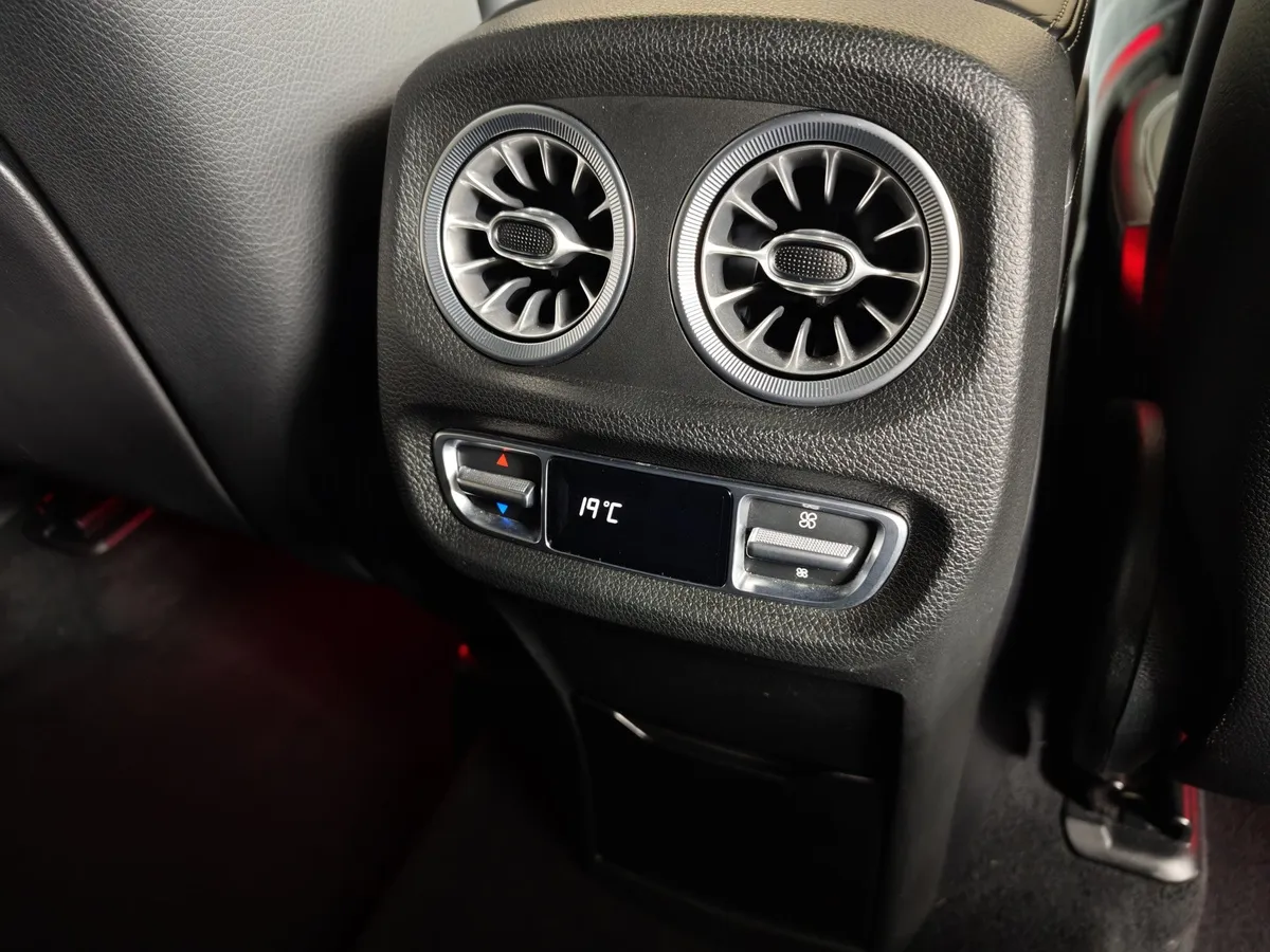 Mercedes-Benz G-Класс G 63 AMG Speedshift 4Matic (585 л.с.) Белый в АВИЛОН. Слайд №30