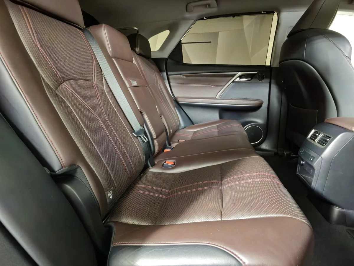 Lexus RX 350 AT AWD (300 л.с.) Exclusive Белый в АВИЛОН. Слайд №16