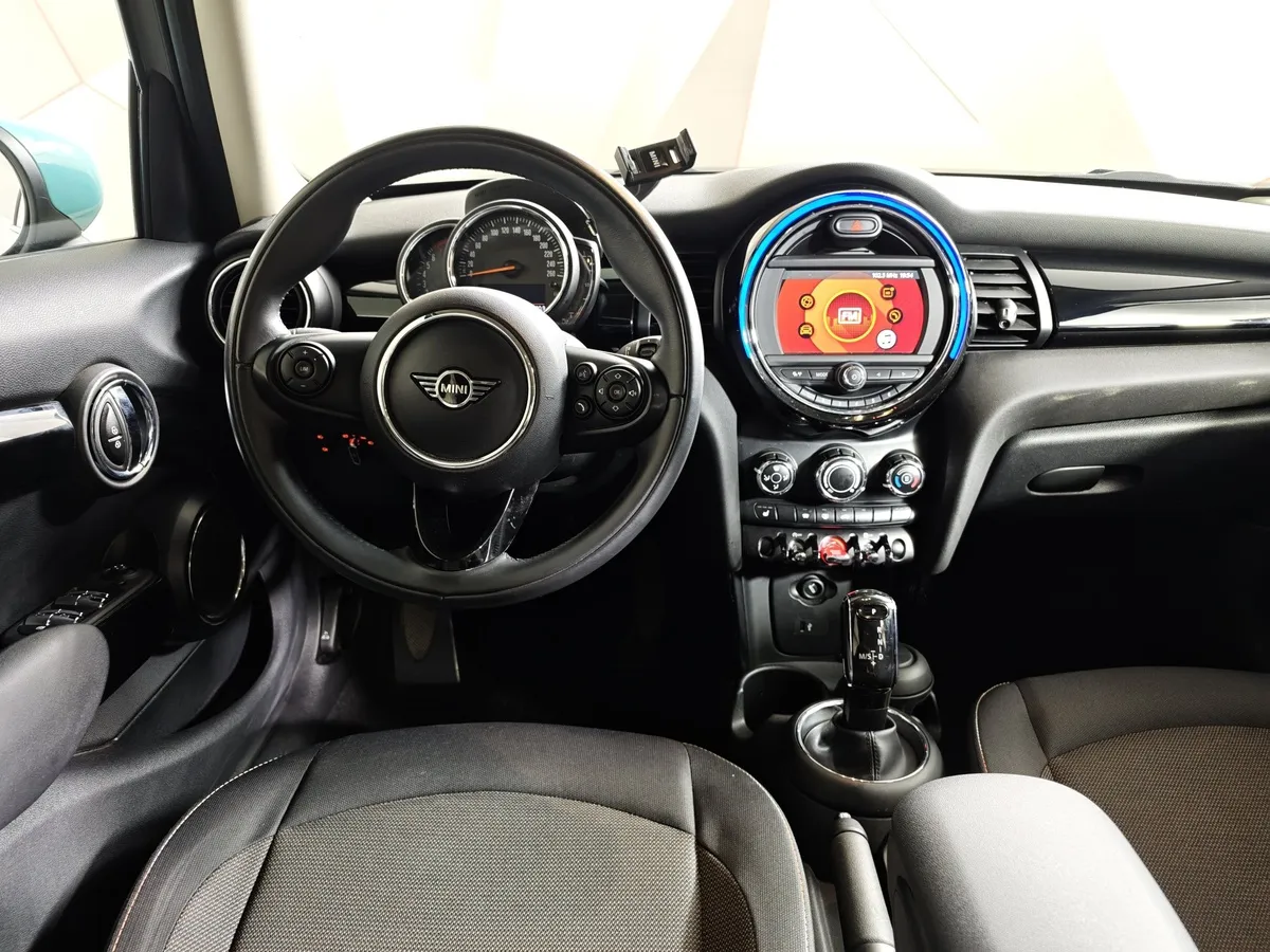 MINI 3 двери 1.5 AT (136 л.с.) Серый в АВИЛОН. Слайд №15