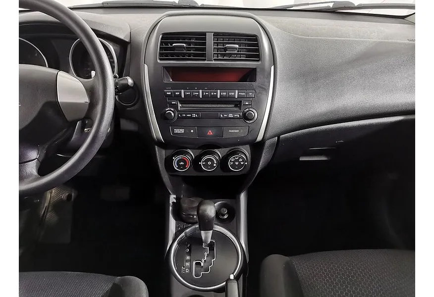 Mitsubishi ASX 1.8 CVT 2WD (140 л.с.) Серебристый в АВИЛОН. Слайд №15