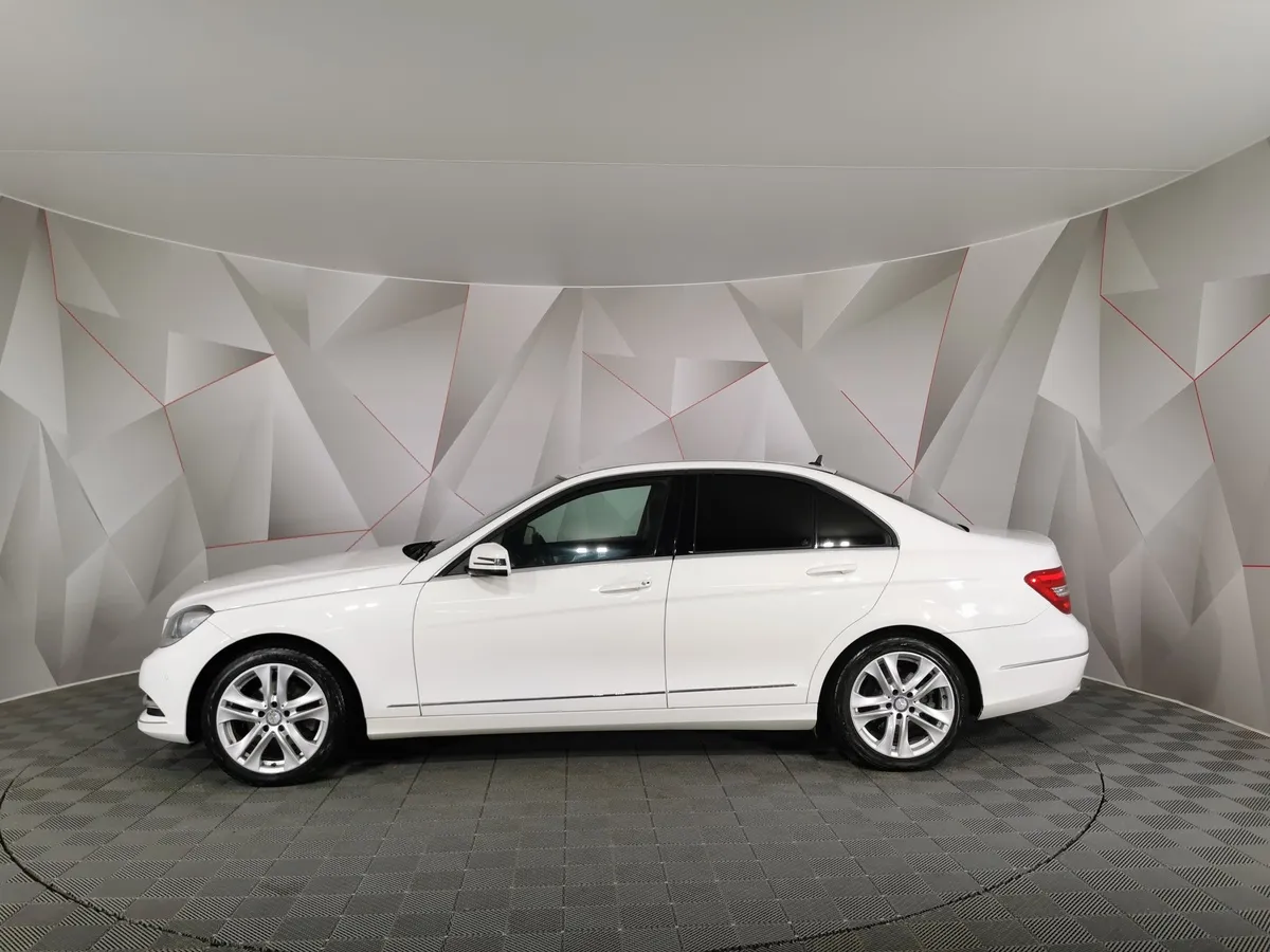 Mercedes-Benz C-Класс C 180 7G-Tronic Plus (156 л.с.) Белый в АВИЛОН. Слайд №5