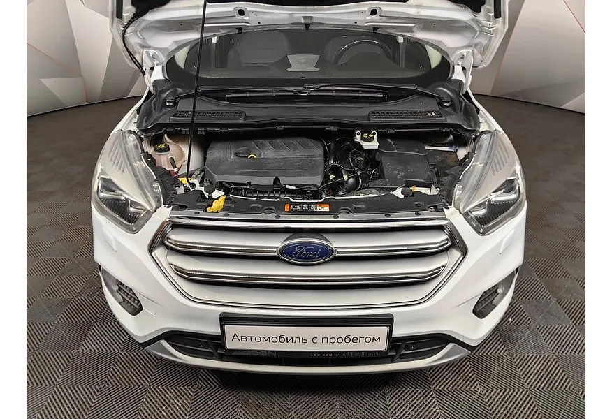 Ford Kuga 1.5 EcoBoost AT AWD (150 л.с.) Titanium Белый в АВИЛОН. Слайд №11