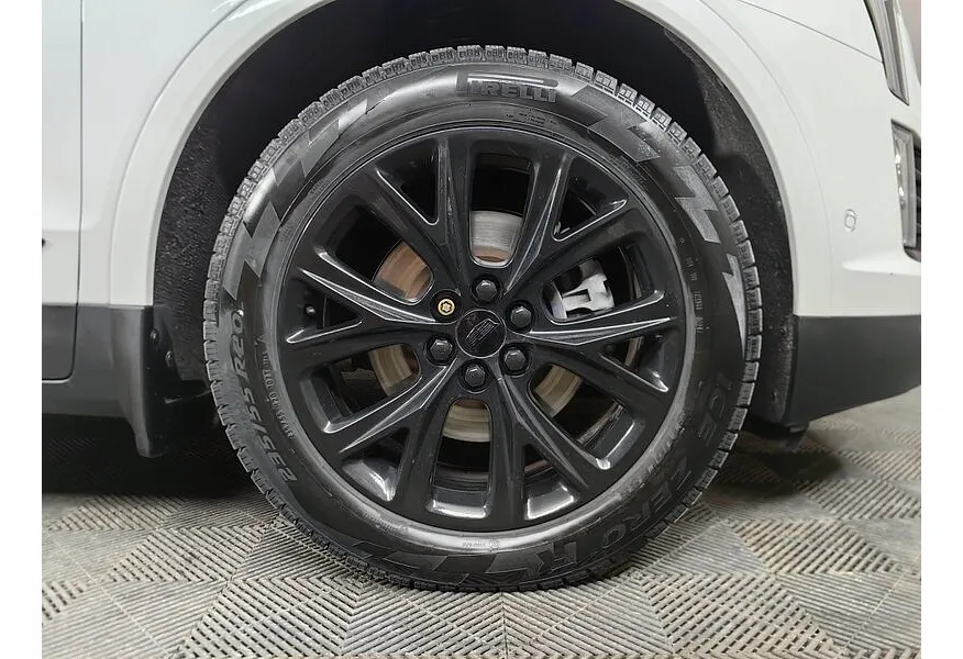 Cadillac XT5 2.0T АТ AWD (200 л.с.) Premium Luxury Белый в АВИЛОН. Слайд №9