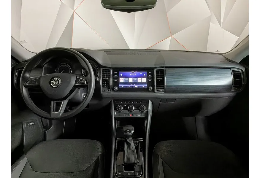 Skoda Kodiaq 1.4 TSI DSG 4X4 (150 л.с.) Бежевый в АВИЛОН. Слайд №9