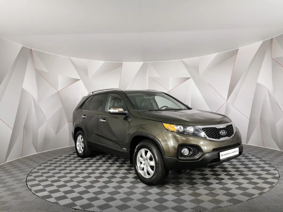 Kia Sorento 2.4 AT 4WD (175 л.с.) Comfort Коричневый в АВИЛОН. Слайд №3