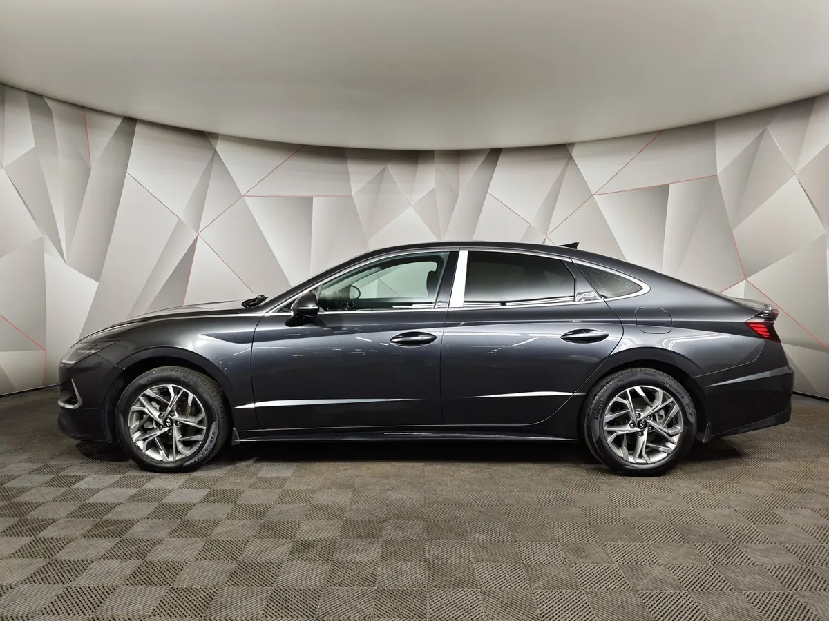 Hyundai Sonata 2.0 MPI (150 л.с.) Way Серый в АВИЛОН. Слайд №5