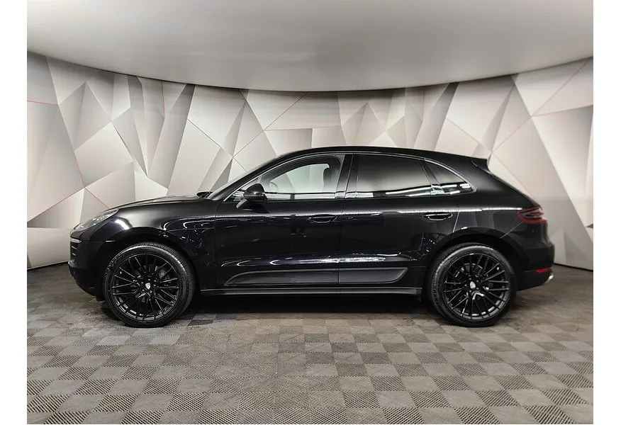 Porsche Macan 2.0 PDK AWD (252 л.с.) Черный в АВИЛОН. Слайд №3