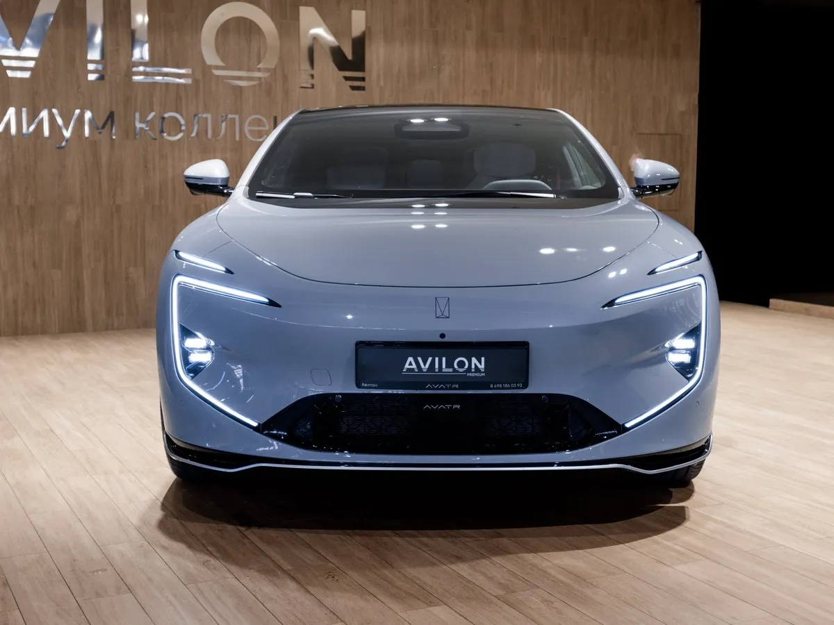 Avatr 12 AT 4WD (578 л.с.) Dual Motor Dynamic Синий в АВИЛОН. Слайд №4