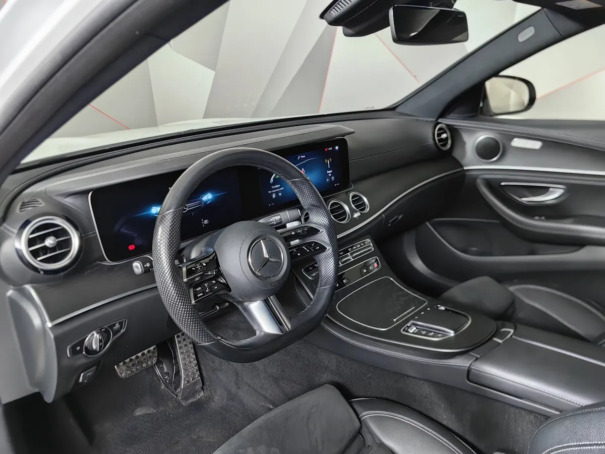 Mercedes-Benz E-Класс E 200 4MATIC 9G-TRONIC (184 л.с.) Sport Белый в АВИЛОН. Слайд №19