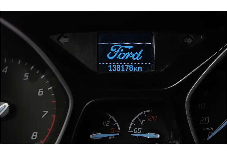 Ford Focus 1.6 Ti-VCT PowerShift (125 л.с.) Titanium Красный в АВИЛОН. Слайд №18