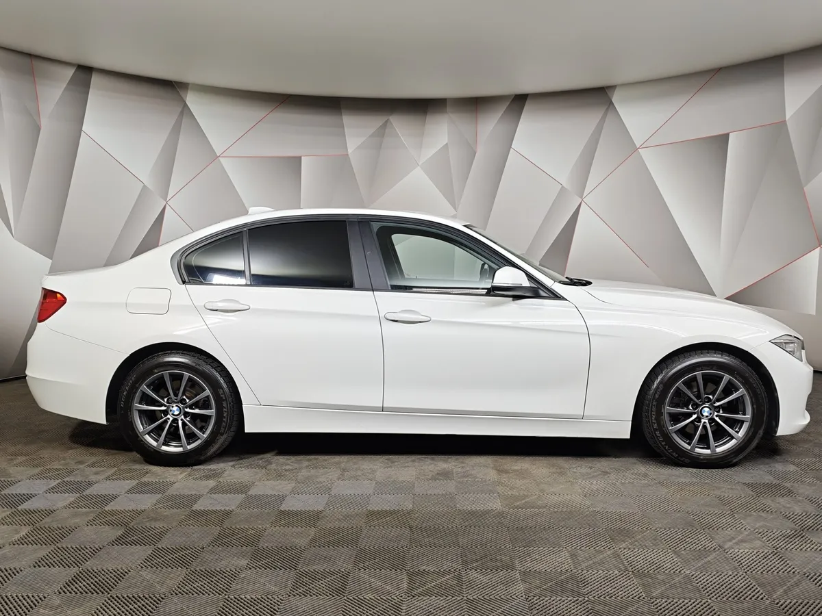BMW 3 серия 320i AT (184 л.с.) Белый в АВИЛОН. Слайд №6