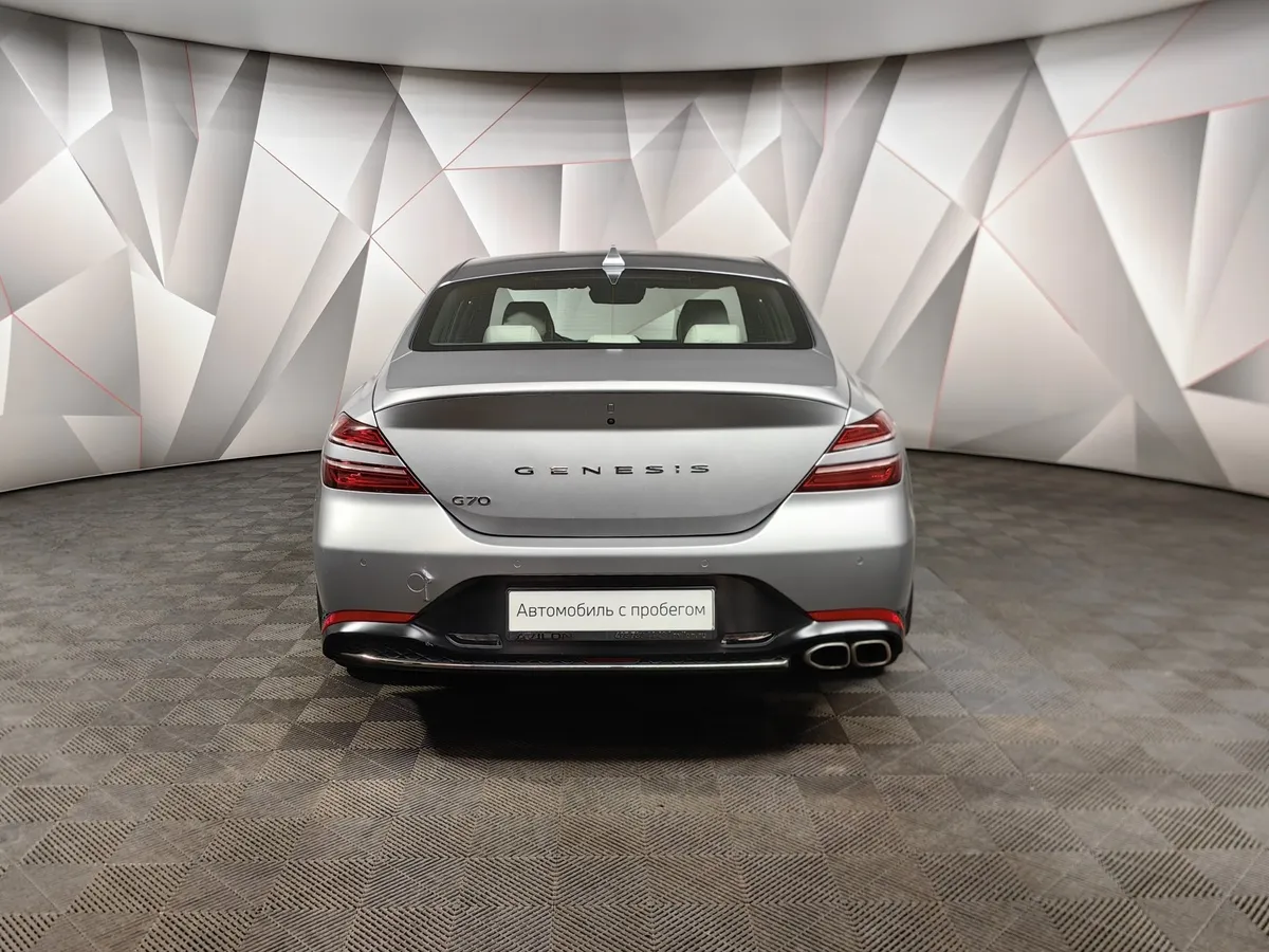 Genesis G70 2.0 T AT AWD (197 л.с.) Elegance + Sport Серый в АВИЛОН. Слайд №8