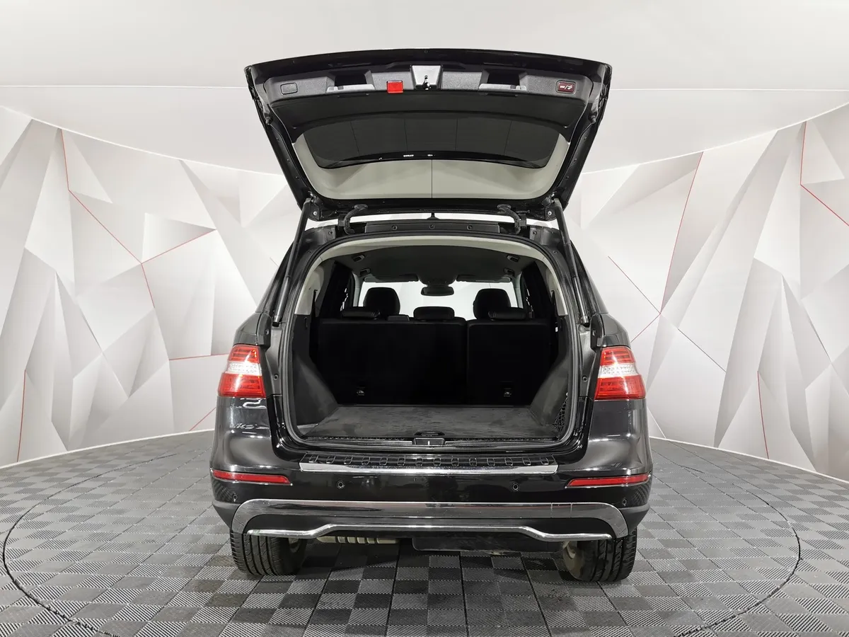 Mercedes-Benz M-Класс ML 350 BlueTEC 7G-Tronic Plus 4Matic (249 л.с.) Черный в АВИЛОН. Слайд №11