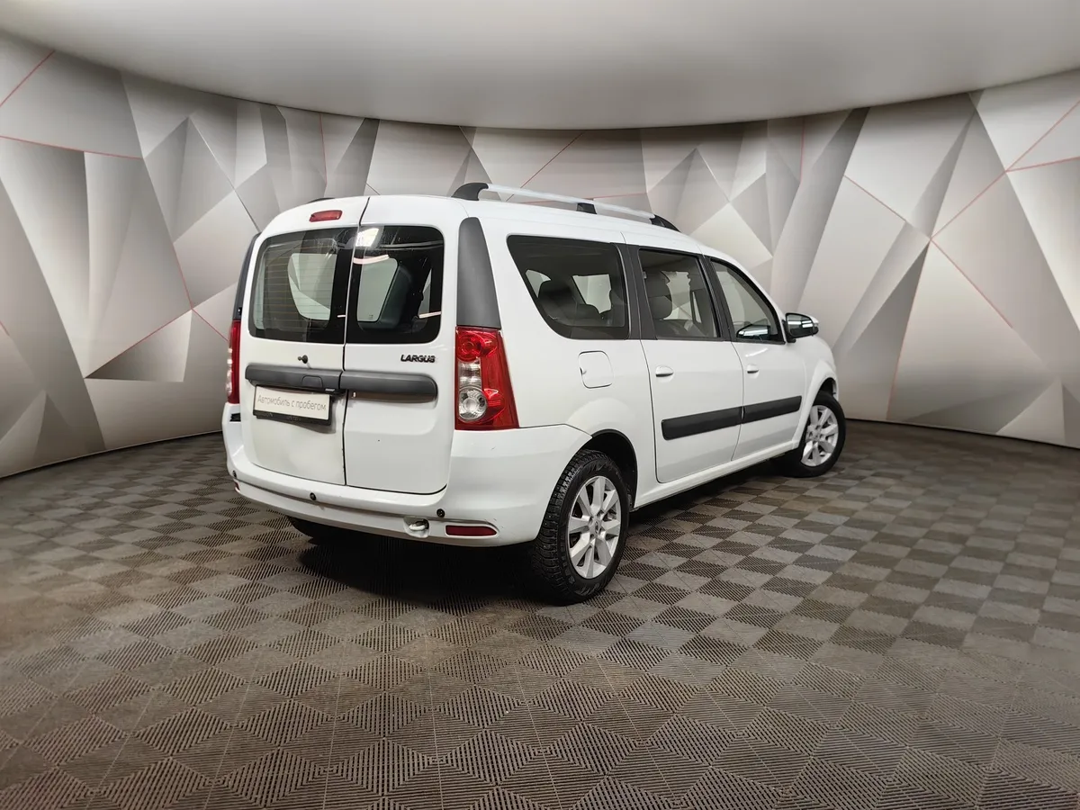 ВАЗ (Lada) Largus 1.6 MT 16 кл (5 мест) (105 л.с.) Белый в АВИЛОН. Слайд №2