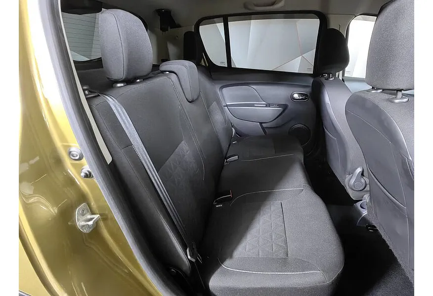 АВИЛОН - Renault Sandero 1.6 AT (103 л.с.) Stepway Зеленый - slide 8