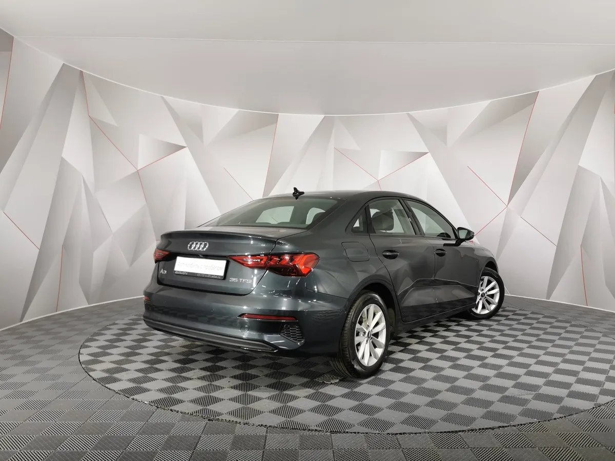 Audi A3 1.4 TFSI AT (150 л.с.) Серый в АВИЛОН. Слайд №2
