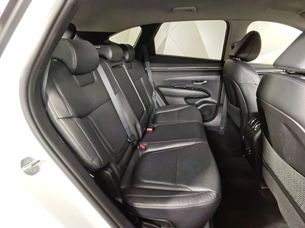 Hyundai Tucson G2.0 Smartstream 6AT 4WD (150 л.с.) Prestige + Smart Sense Белый в АВИЛОН. Слайд №15