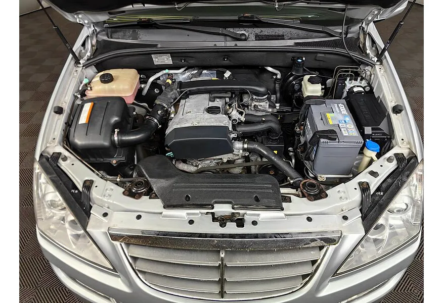 SsangYong Kyron 2.3 E-Tronic 4WD (150 л.с.) Серебристый в АВИЛОН. Слайд №11