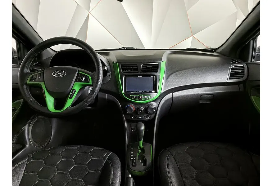 АВИЛОН - Hyundai Solaris 1.6 AT (123 л.с.) Active Черный - slide 8