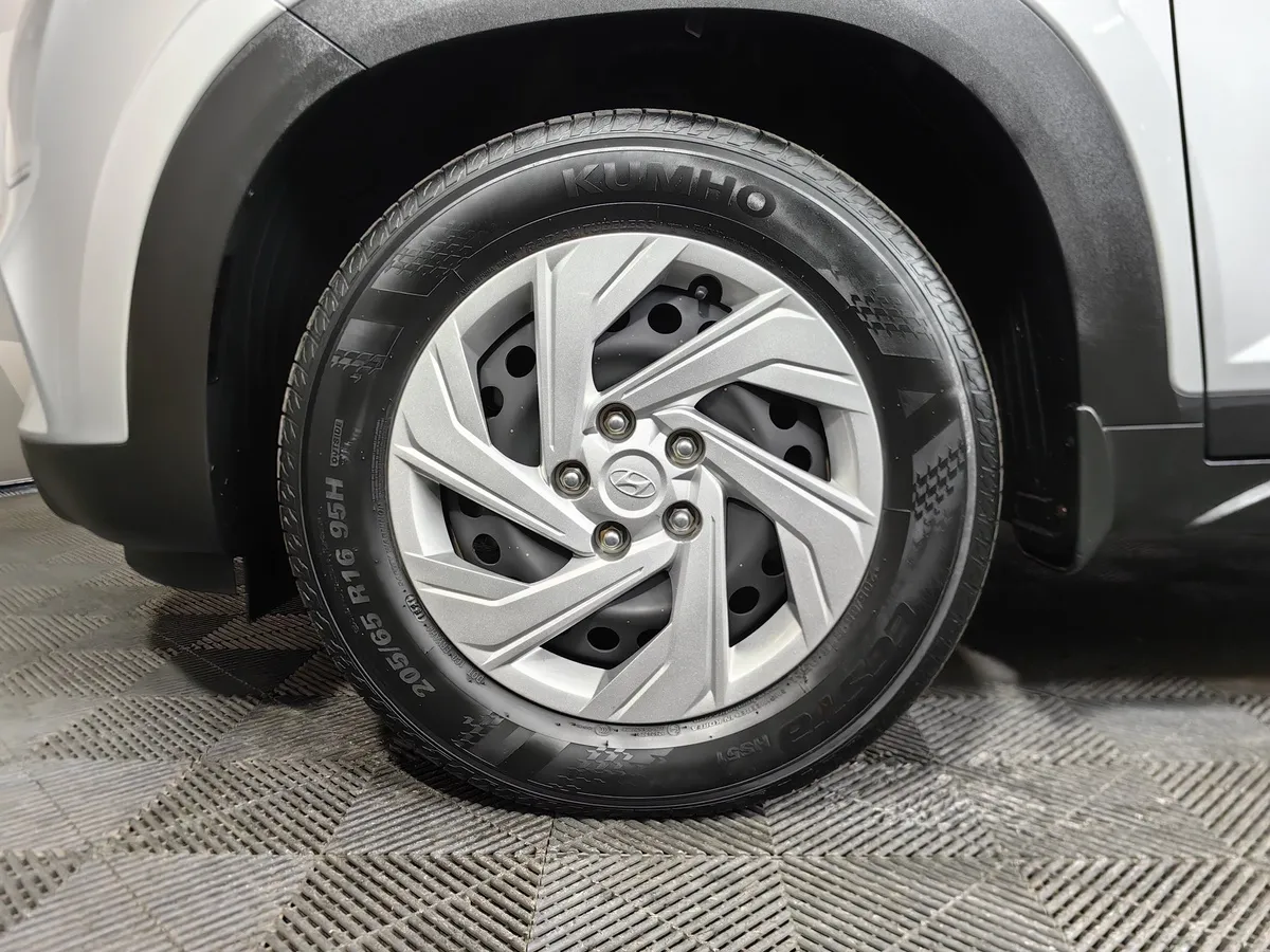 Hyundai Creta 1.6 AT (123 л.с.) Active Серый в АВИЛОН. Слайд №9