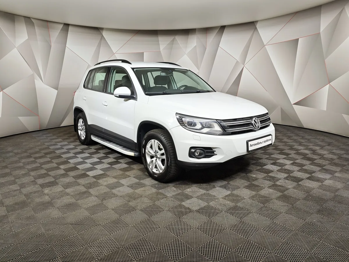 Volkswagen Tiguan 2.0 TSI 4Motion AT (180 л.с.) Sport&Style Белый в АВИЛОН. Слайд №3
