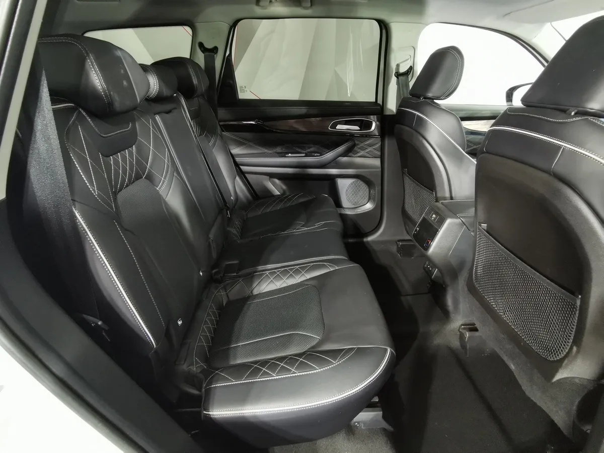 EXEED VX 2.0 AMT AWD (249 л.с.) President Белый в АВИЛОН. Слайд №15