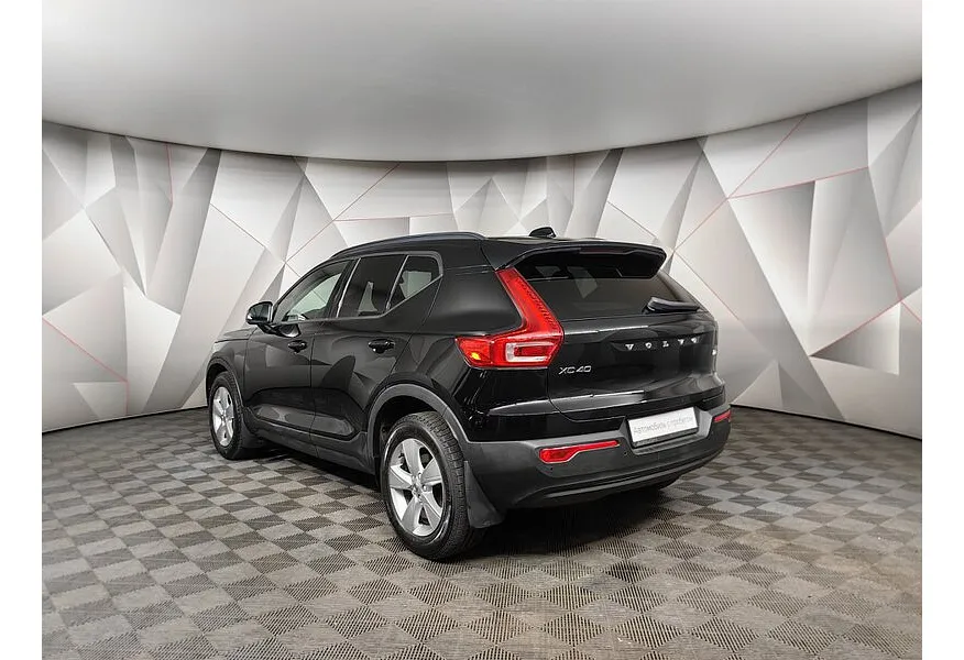Volvo XC40 2.0 T4 Drive-E AT AWD (190 л.с.) Momentum Черный в АВИЛОН. Слайд №4