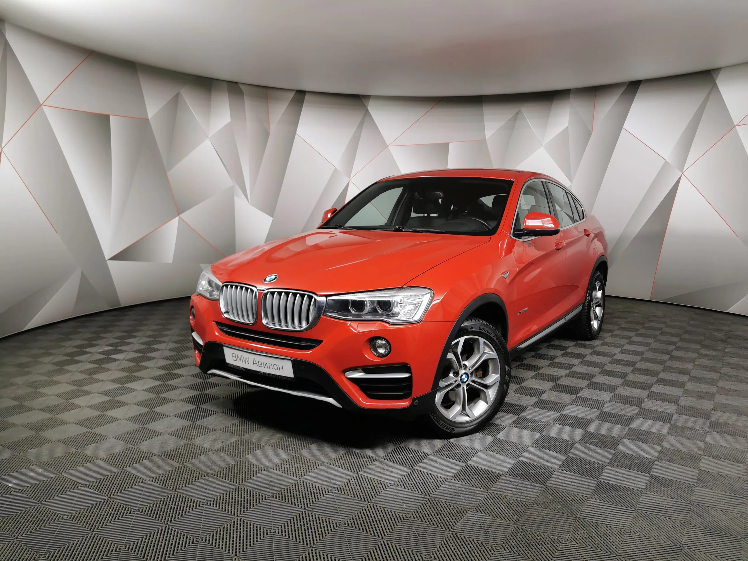 BMW X4 xDrive28i Steptronic (245 л.с.) Красный в Москве № ТИ-UY40529.  Купить BMW X4 I (F26) Автомат Бензиновый с пробегом 121144 км. Цена 3162500