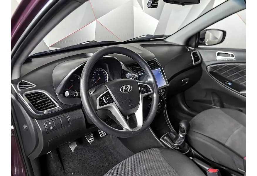 Hyundai Solaris 1.6 MT (123 л.с.) Optima Фиолетовый в АВИЛОН. Слайд №15