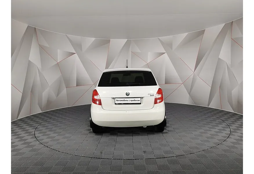 АВИЛОН - Skoda Fabia 1.2 MT (70 л.с.) Белый - slide 5