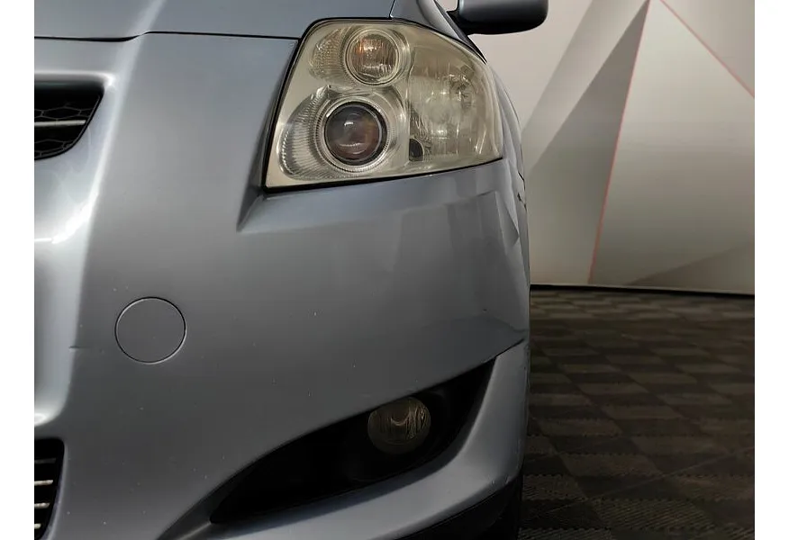 Toyota Auris 1.6 AT (124 л.с.) Голубой в АВИЛОН. Слайд №10 Toyota Auris 1.6 AT (124 л.с.) Голубой в АВИЛОН. Слайд №10