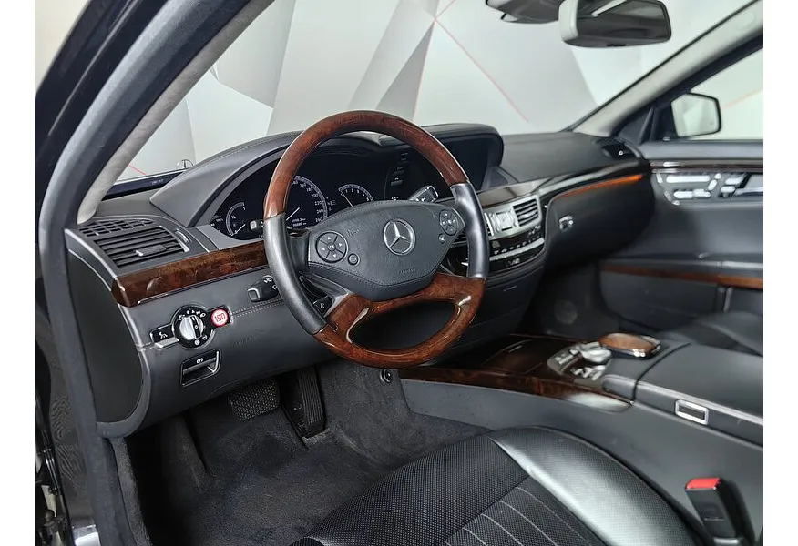 АВИЛОН - Mercedes-Benz S-Класс S 600 5G-Tronic длинная база (517 л.с.) Черный - slide 15