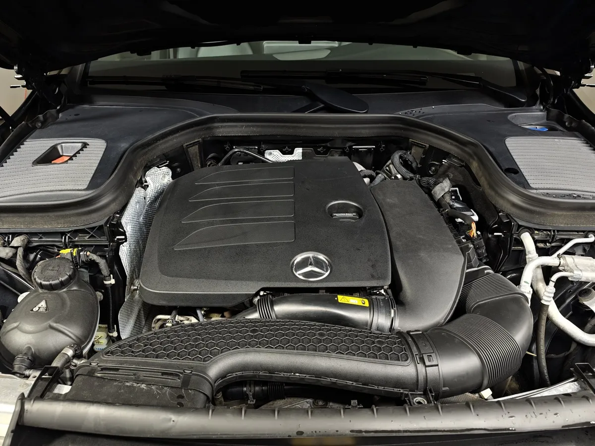 Mercedes-Benz GLC 300 9G-TRONIC 4MATIC (249 л.с.) Sport Plus (Локальная сборка) Серый в АВИЛОН. Слайд №11