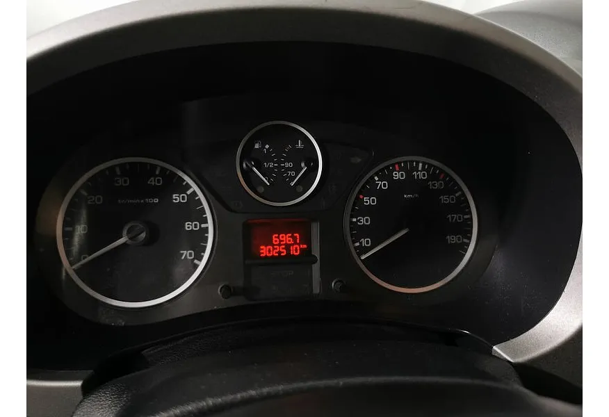 Peugeot Partner 1.6 MT (120 л.с.) Синий в АВИЛОН. Слайд №18