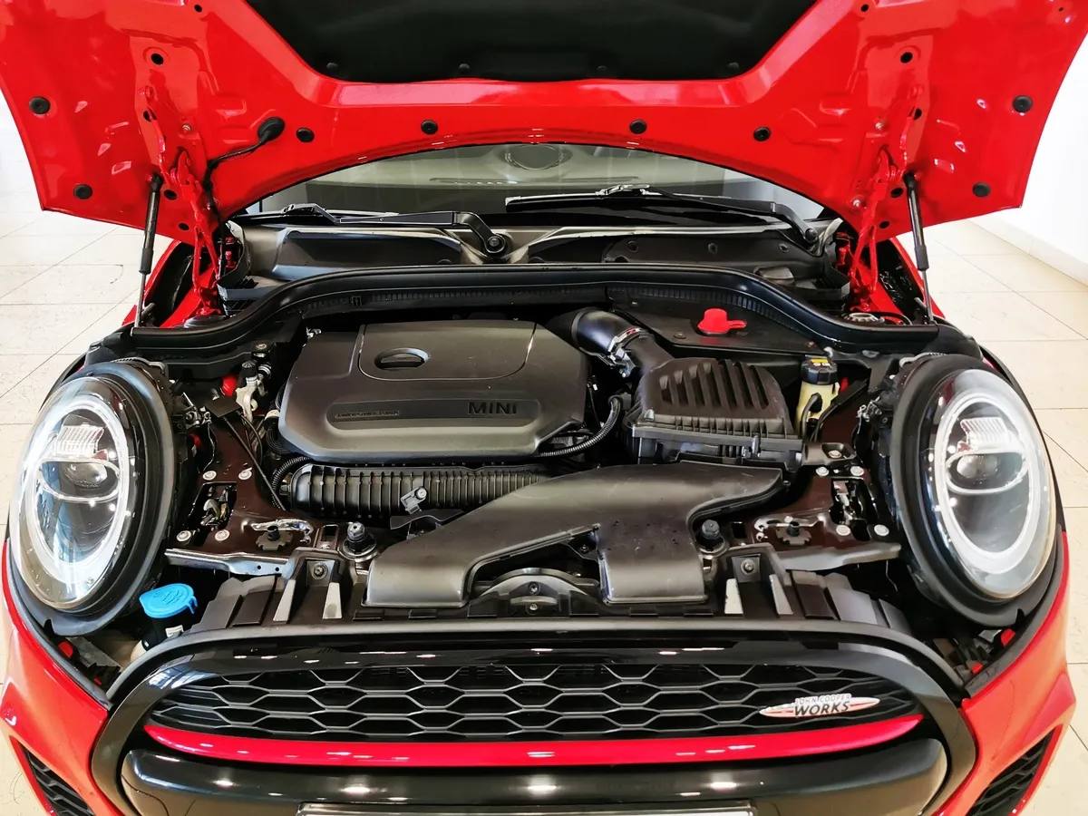 MINI 3 двери JCW 2.0 MT (231 л.с.) Оранжевый в АВИЛОН. Слайд №10