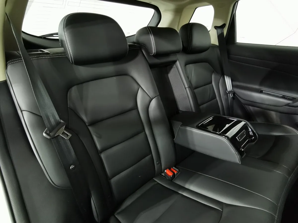 Geely Atlas 2.4 AT AWD (148 л.с.) Серый в АВИЛОН. Слайд №16