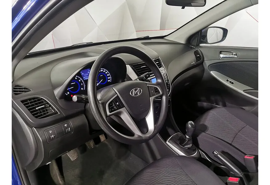АВИЛОН - Hyundai Solaris 1.4 MT (100 л.с.) Active Plus Синий - slide 11