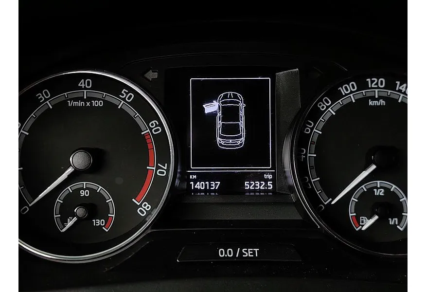 Skoda Rapid 1.6 AT (110 л.с.) Active Белый в АВИЛОН. Слайд №17