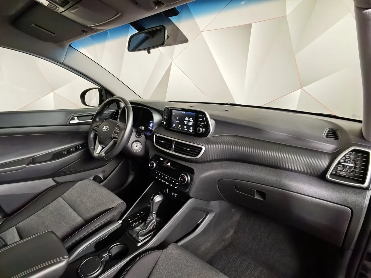 Hyundai Tucson 2.0 (150 л.с.) MPI-6AT-2WD Family Черный в АВИЛОН. Слайд №13