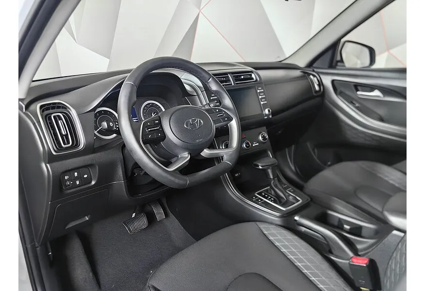 Hyundai Creta 1.6 AT 4WD (121 л.с.) Family Белый в АВИЛОН. Слайд №19