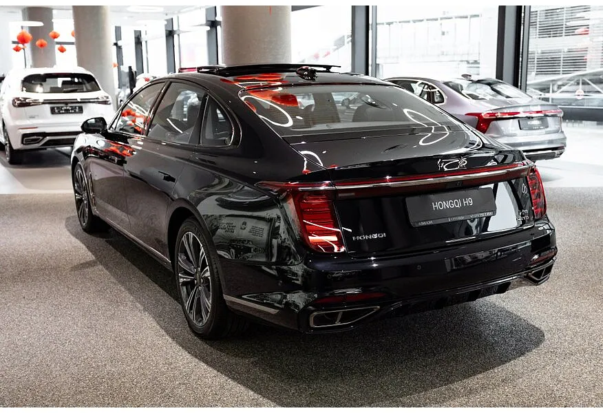 АВИЛОН - Hongqi H9 2.0 DCT RWD (245 л.с.) Deluxe Черный - slide 5