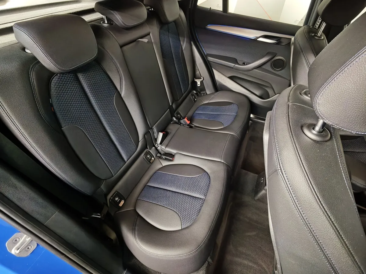BMW X1 20i xDrive Steptronic AT (192 л.с.) Синий в АВИЛОН. Слайд №14