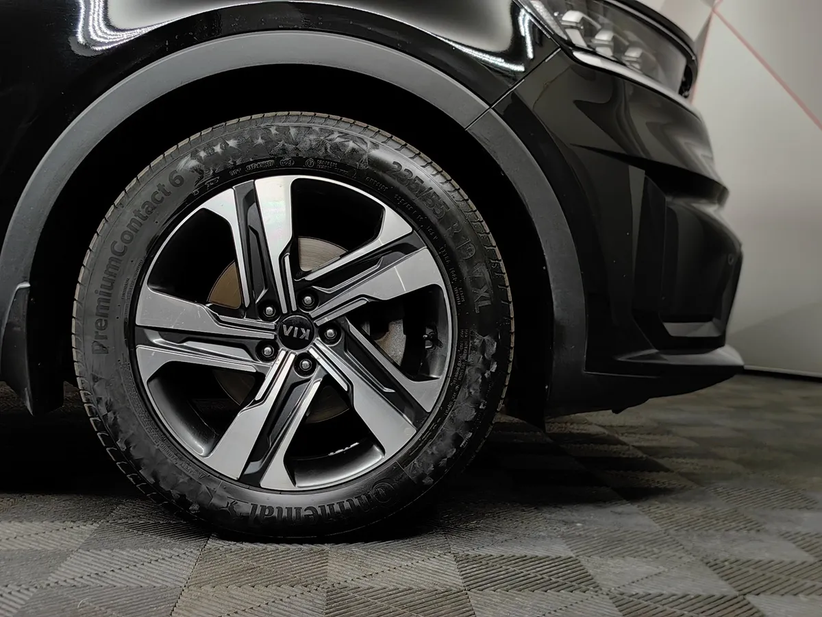 Kia Sorento 3.5 MPI 4WD AT (249 л.с.) Premium Черный в АВИЛОН. Слайд №9