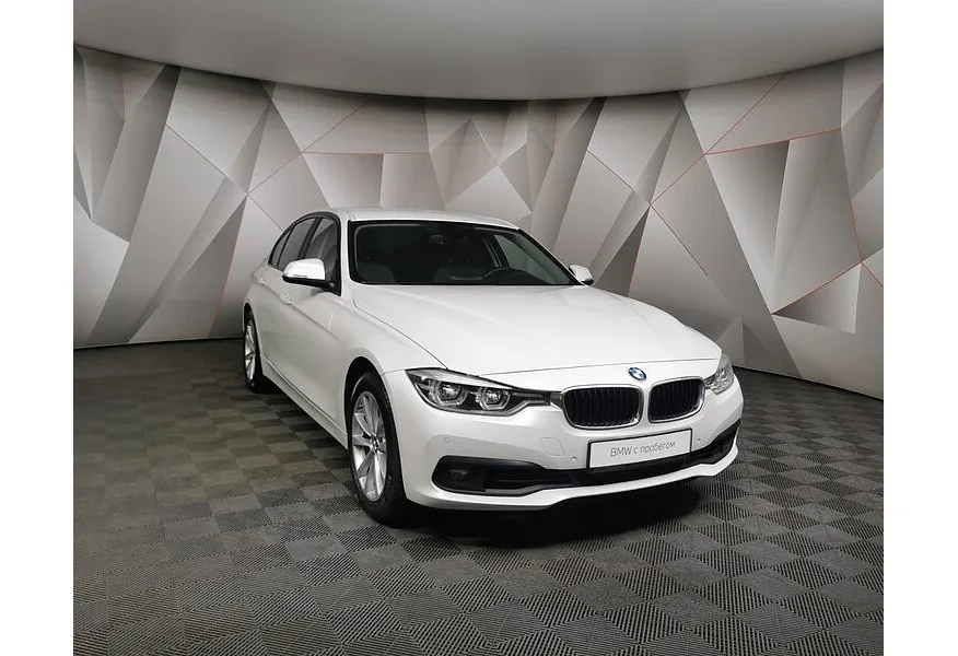BMW 3 серия 318i AT (136 л.с.) Белый в АВИЛОН. Слайд №3